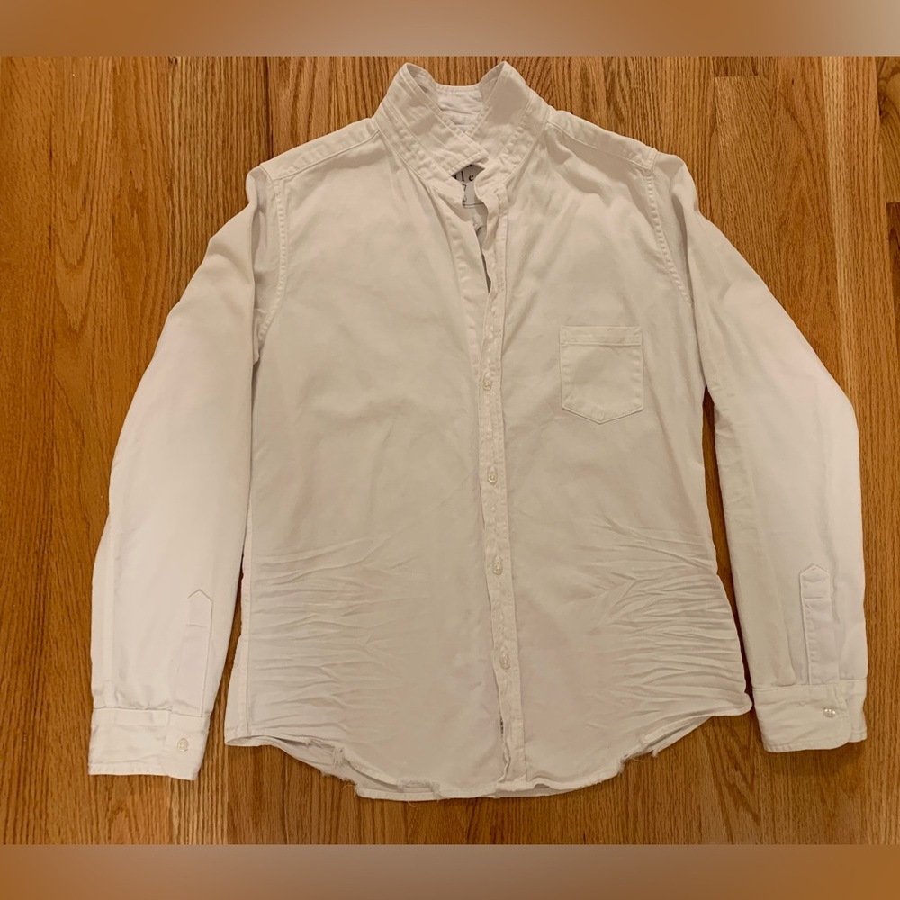 Frank & Eileen BARRY Tailored Button-Up Shirt. White Distressed Denim. Large.